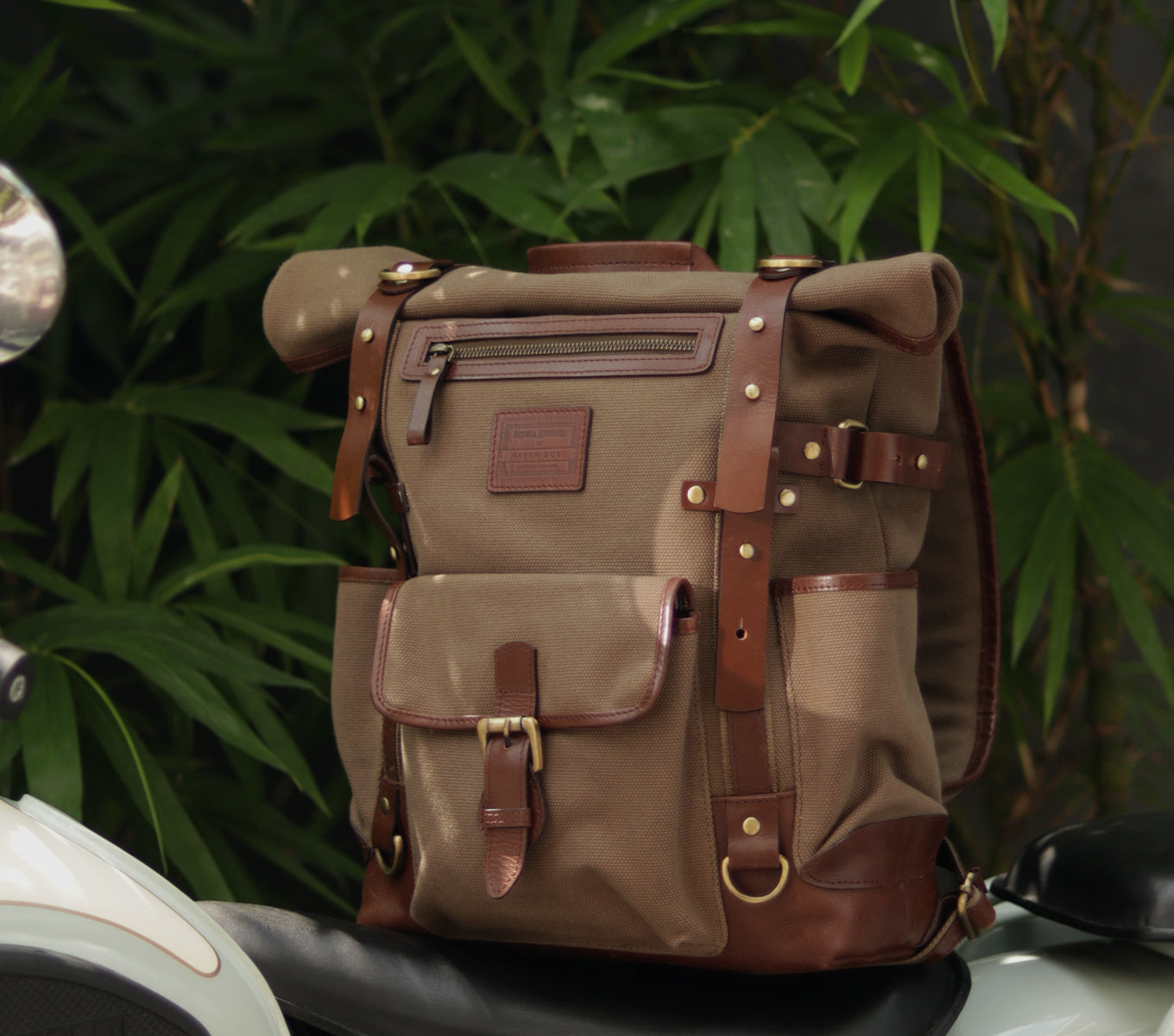 Buy canvas backpack online